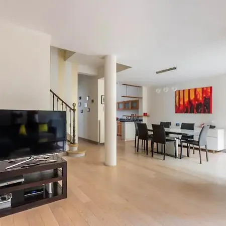 Family House Penzion 4*